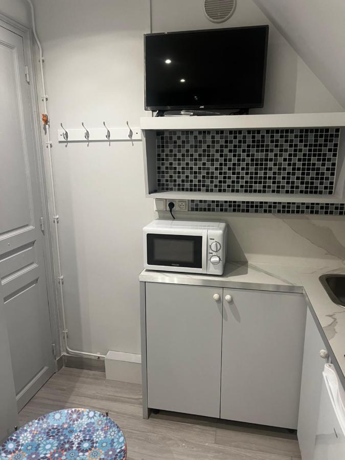 Sous Les Toits De Paris Trocadero Apartment ภายนอก รูปภาพ